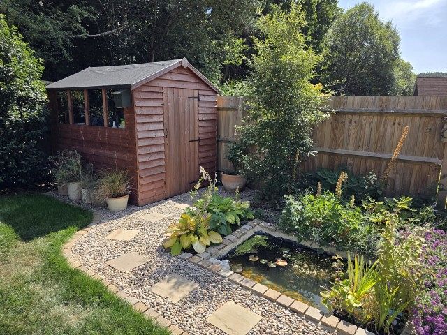 93 Grasslands Close, Haslemere, Surrey